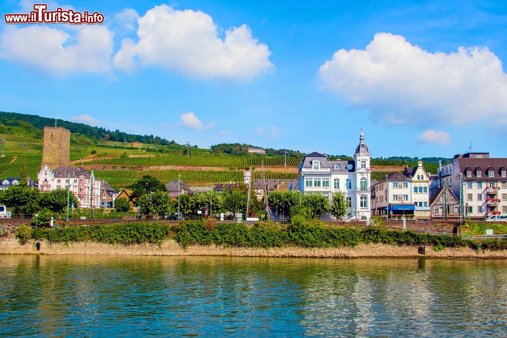 Immagine Rudesheim am Rhein, la celebre città vinicola nelle gole del Reno, Germania.