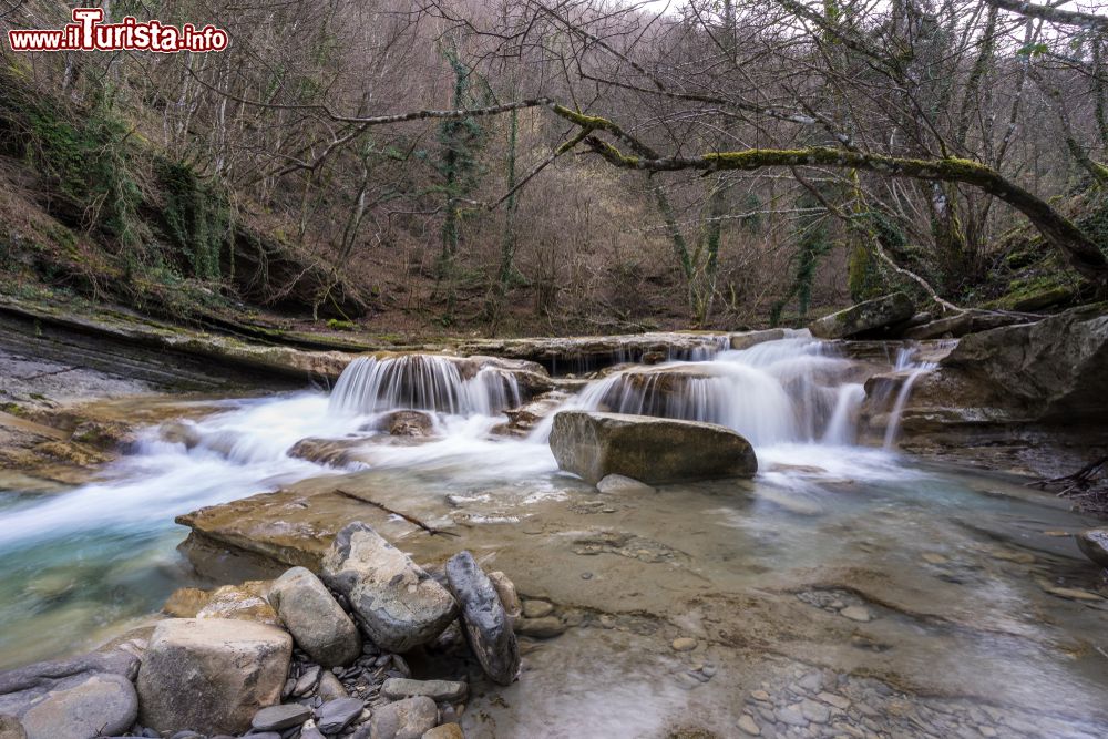 Immagine San Benedetto in Alpe: il torrente dell'Acquacheta nel Parco Nazionale delle Foreste Casentinesi