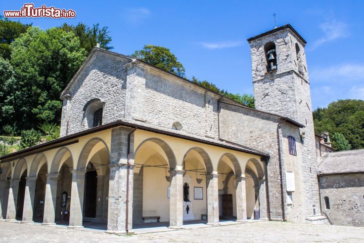 Immagine Santuario della Verna, sorto sui luoghi cari a San Francesco d'Assisi, Toscana - © marcociannarel / Shutterstock.com