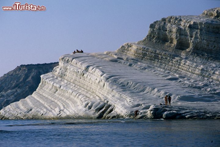 Immagine Scala dei Turchi la gradinata di roccia a Realmonte Sicilia - ©luigi nifosi / Shutterstock.com