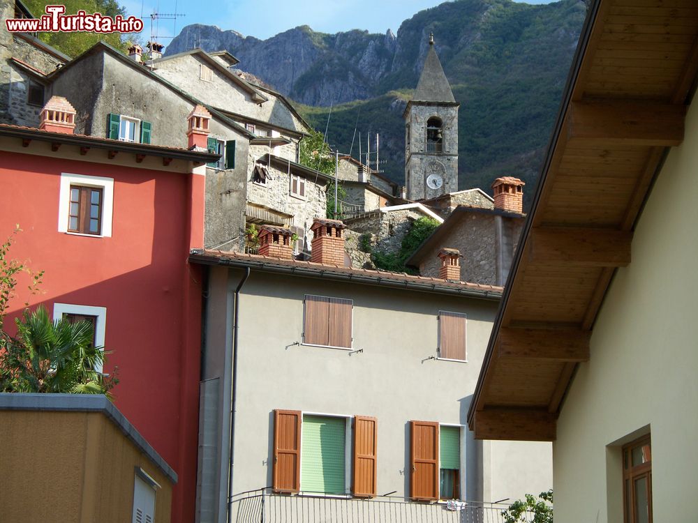 Immagine Scorcio centro storico di Equi Terme, Lunigiana, nord della Toscana