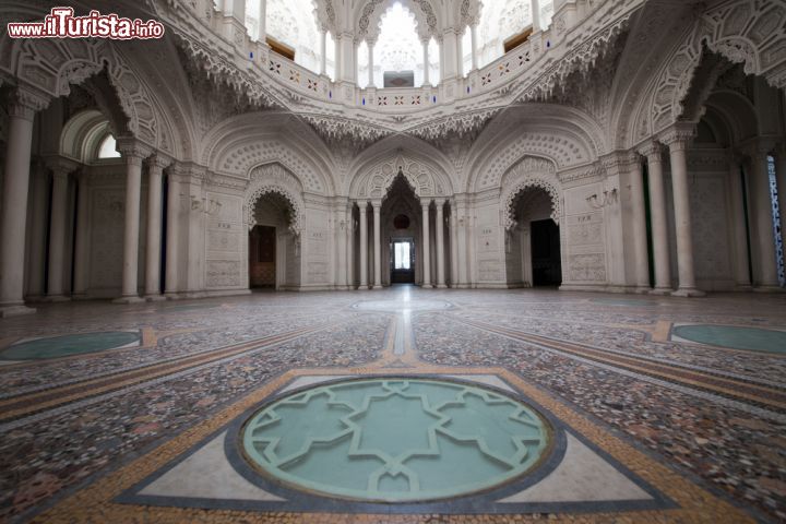 Immagine Lo stile moresco del castello di Sammezzano si deve alla volontà dei suoi antichi proprietari, la nobile famiglia Ximenes d'Aragona - foto © Marat Dupri / Shutterstock.com