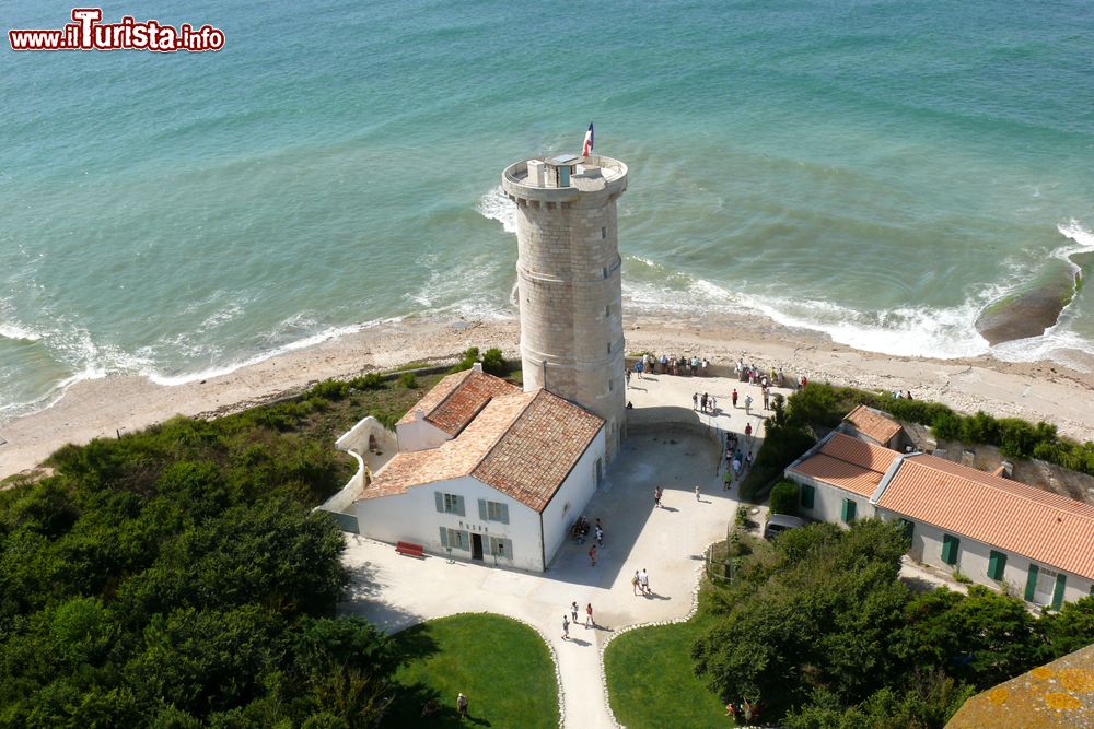 Immagine La Punta ovest dell'isola di Ré, Francia. Un suggestivo scorcio panoramico dall'alto di questo angolo dell'isola che si estende per 85 km quadrati.