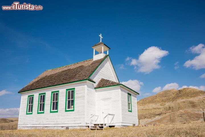 Immagine La città fantasma di Dorothy, si trova a sud-est di Drumheller, stato dell'Alberta in Canada - © Chase Clausen / Shutterstock.com