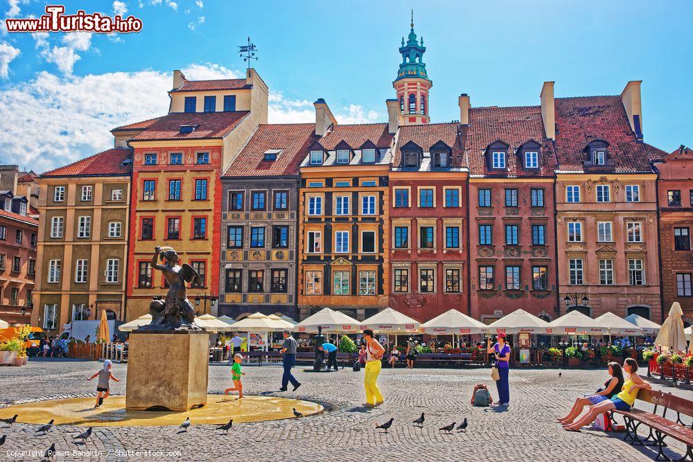 Immagine Varsavia, la piazza del vecchio mercato - © Roman Babakin / Shutterstock.com