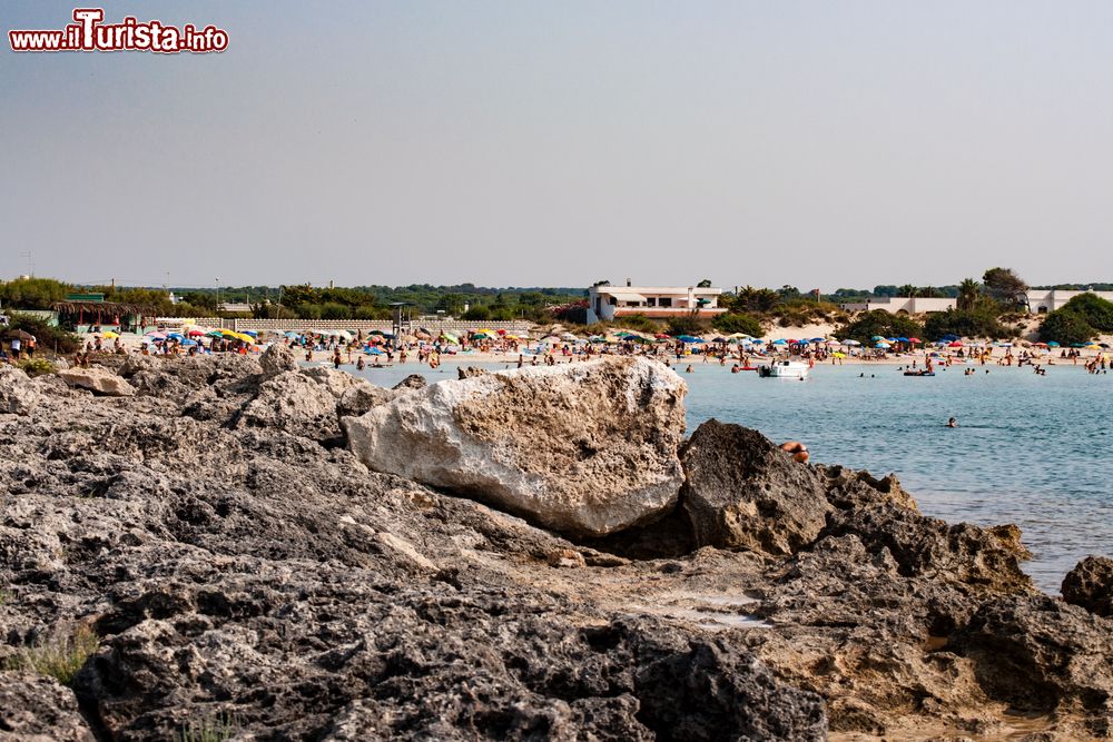 Immagine Punta Prosciutto: la spiaggia del Salento fotografata in estate