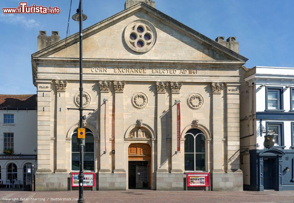 Immagine Il teatro Corn Exchange theatre in centro a Newbury (Inghilterra) - © Peter Sterling / Shutterstock.com