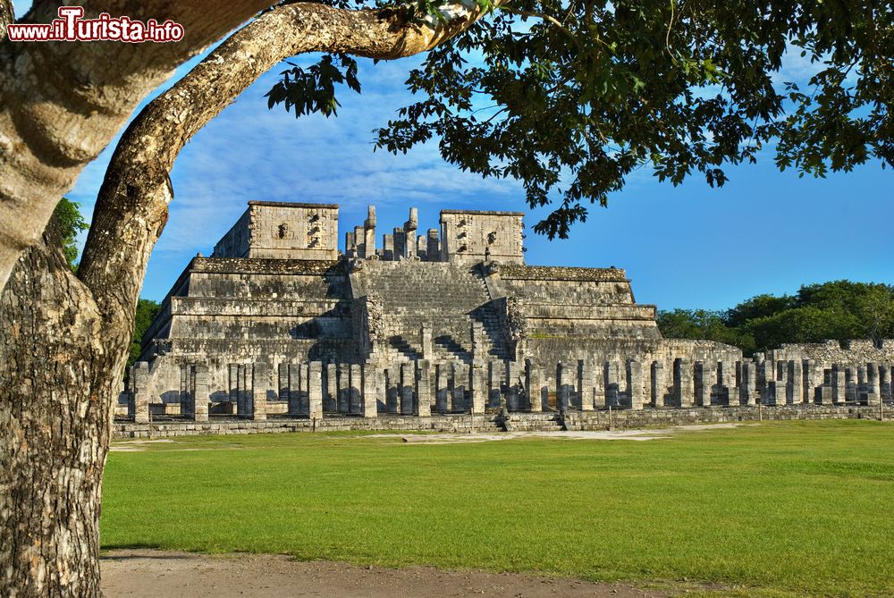 Immagine Il Tempio dei Guerrieri a Chichen Itza, Stato del Quintana Roo, in Messico