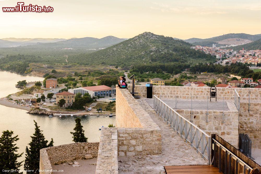 Immagine La città di Sibenik (Dalmazia, Croazia) vista dalla fortezza di San Michele - foto © isa_ozdere / Shutterstock.com