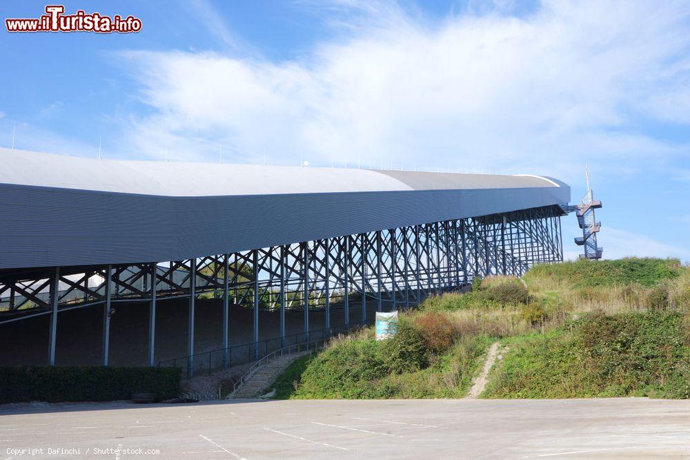 Immagine  Snowworld a Zoetermeer, pista da sci al coperto (Olanda) - © Dafinchi / Shutterstock.com