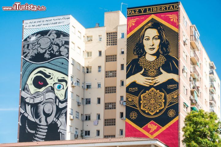 Immagine La zona di Soho Malaga (conosciuta anche con il nome di "Soho, Barrio de las Artes", è uno spazio culturale e commerciale di Malaga, Spagna - foto © Pabkov / Shutterstock