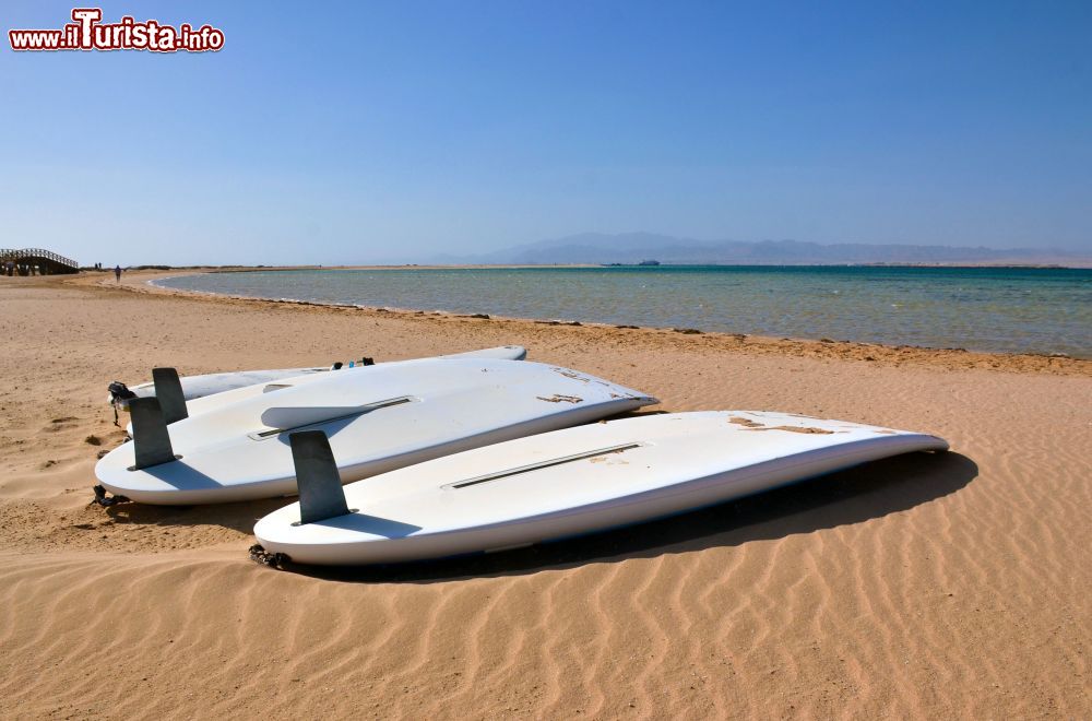 Immagine Soma Bay (Egitto) è una meta perfetta per chi vuole particare sport acquatici come windsurf e kitesurf, grazie alla costante brezza che soffia sulla baia.