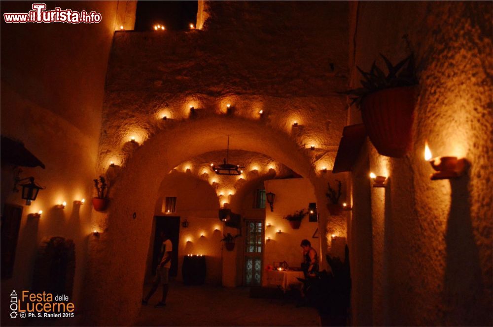 Immagine Somma Vesuviana, Borgo di Casamale: la Festa delle Lucerne (Campania).