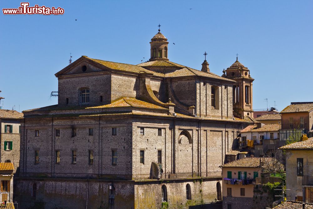 Immagine Soriano nel Cimino, provincia di Viterbo: siamo nel cuore della Tuscia, in un borgo ricco di storia e tradizioni.