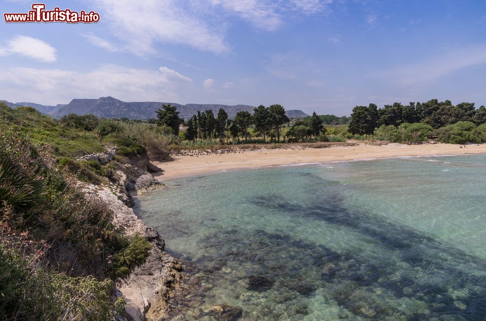 Immagine Spiaggia a sud di Cassibile, costa sud-orientale della Sicilia