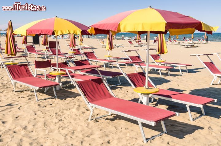 Immagine La spiaggia di lido di Pomposa, uno dei sette lidi ferraresi, sulla riviera Romagnola