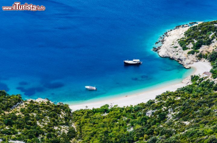 Immagine La spiaggia di Lubenice sull'Isola di Cres in Croazia - © Bildagentur Zoonar GmbH