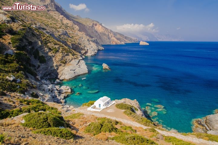 Immagine Spiaggia mozzafiato sull'isola di Amorgos, Grecia  - © great_photos / Shutterstock.com