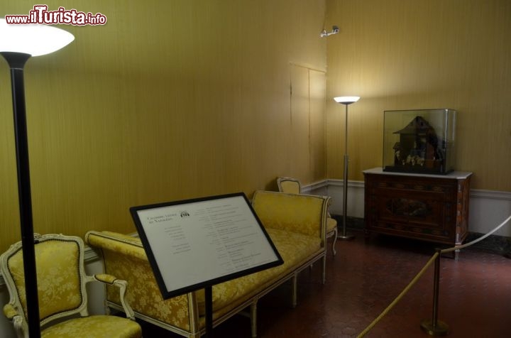 Immagine La stanza dove Letizia, madre di Napoleone, diede alla luce il futuro imperatore. Maison Napoleone, Place Letizia, Ajaccio