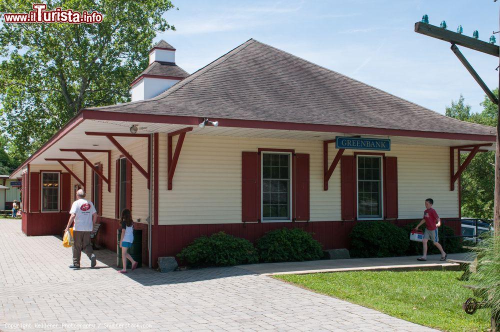 Immagine La stazione ferroviaria di Wilmington, Delaware, Stati Uniti. E' la linea utilizzata dai turisti che effettuano escursioni nei dintorni del paese - © Kelleher Photography / Shutterstock.com