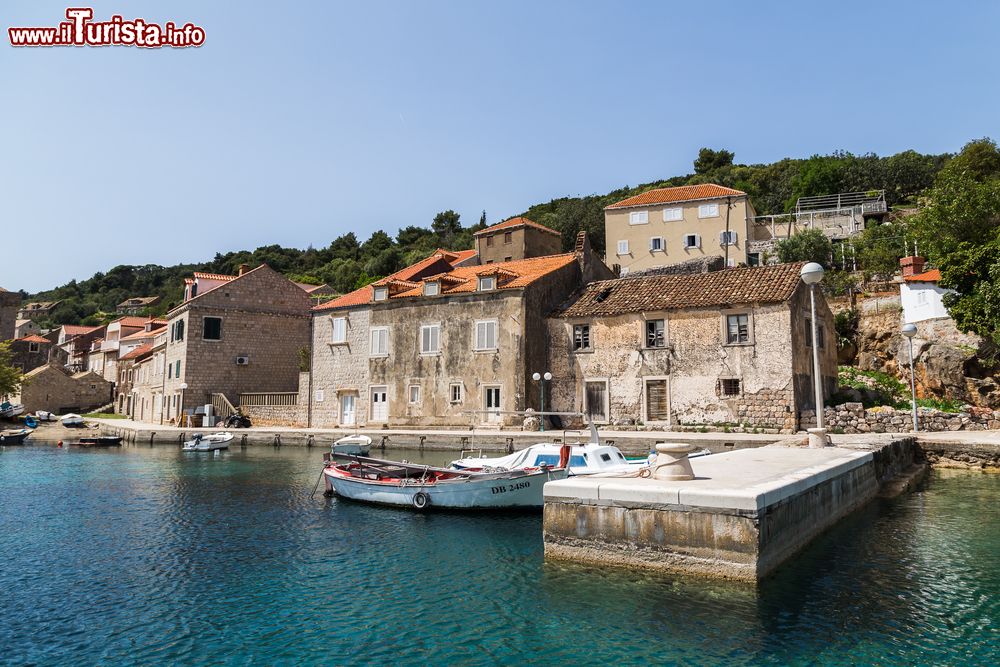 Immagine Sudurad, uno dei villaggi dell'isola di Sipan al largo di Dubrovnik in Croazia