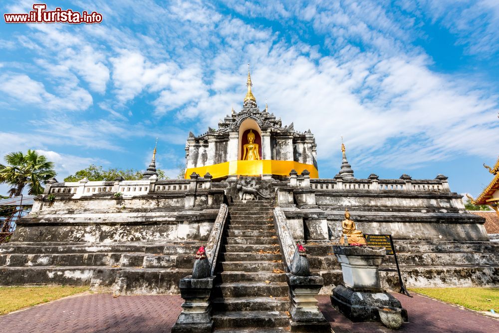 Immagine Il tempio buddista di Wat Phra Yuen a Lamphun, nord della Thailandia. E' uno dei templi buddisti più antichi del paese.