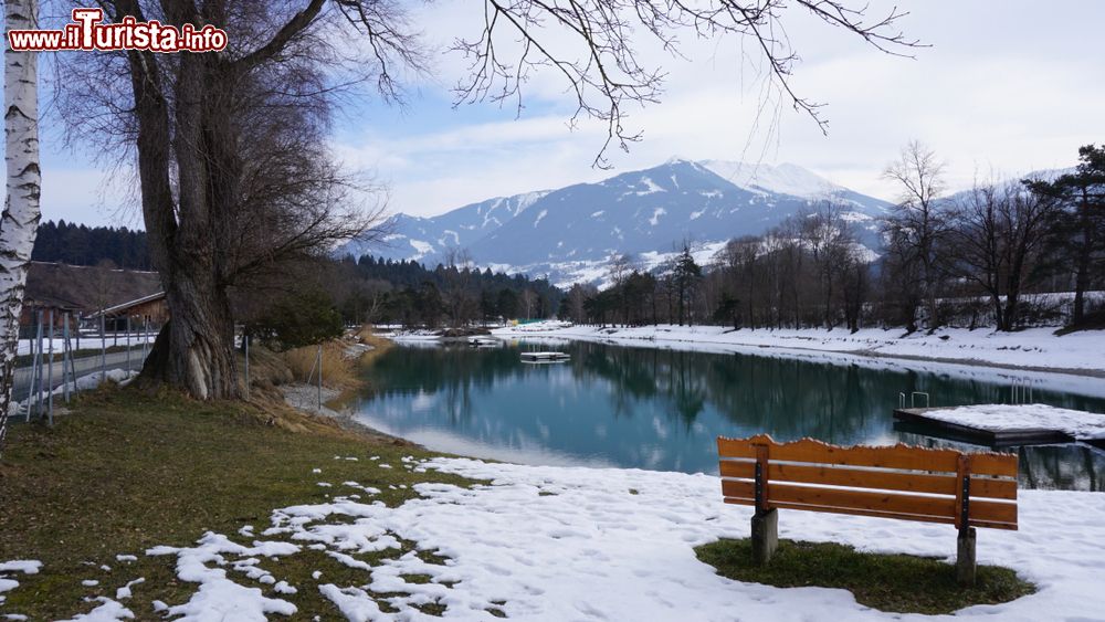 Immagine Terfens in Tirolo: il lago Weisslahn in inverno, siamo in Austria.