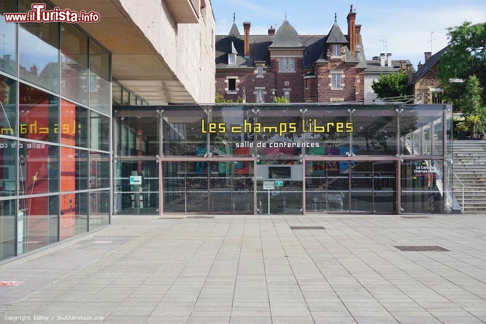 Immagine The Champs Libres che accoglie la Biblioteca, il Museo di Bretagna e L’Espace des Sciences - © EQRoy / Shutterstock.com