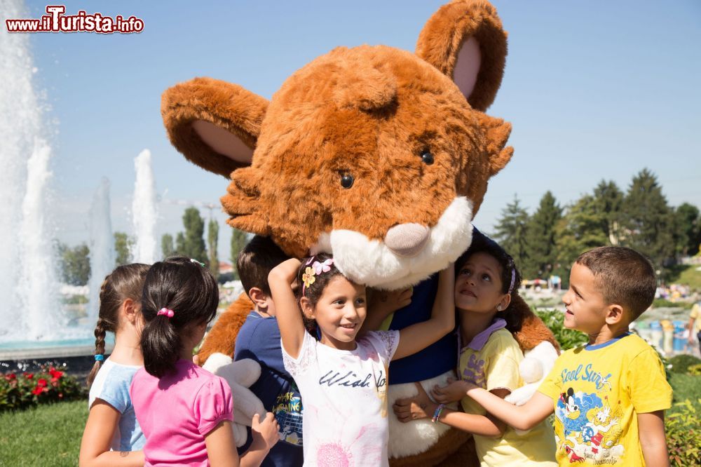 Immagine Topo Tip festeggia con i bambini a Leolandia di Bergamo