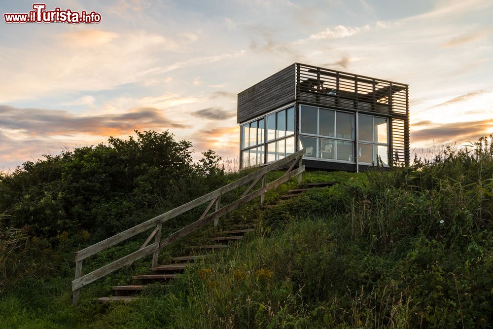 Immagine Torre di osservazione degli animali nella riserva naturale di Fredrikstad, Norvegia.