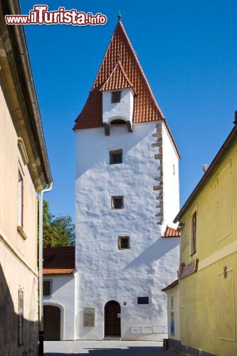 Immagine La Torre Rabenstejnska è parte delle antiche fortificazioni medievali della città di Ceske Budejovice - foto © kaprik / Shutterstock.com