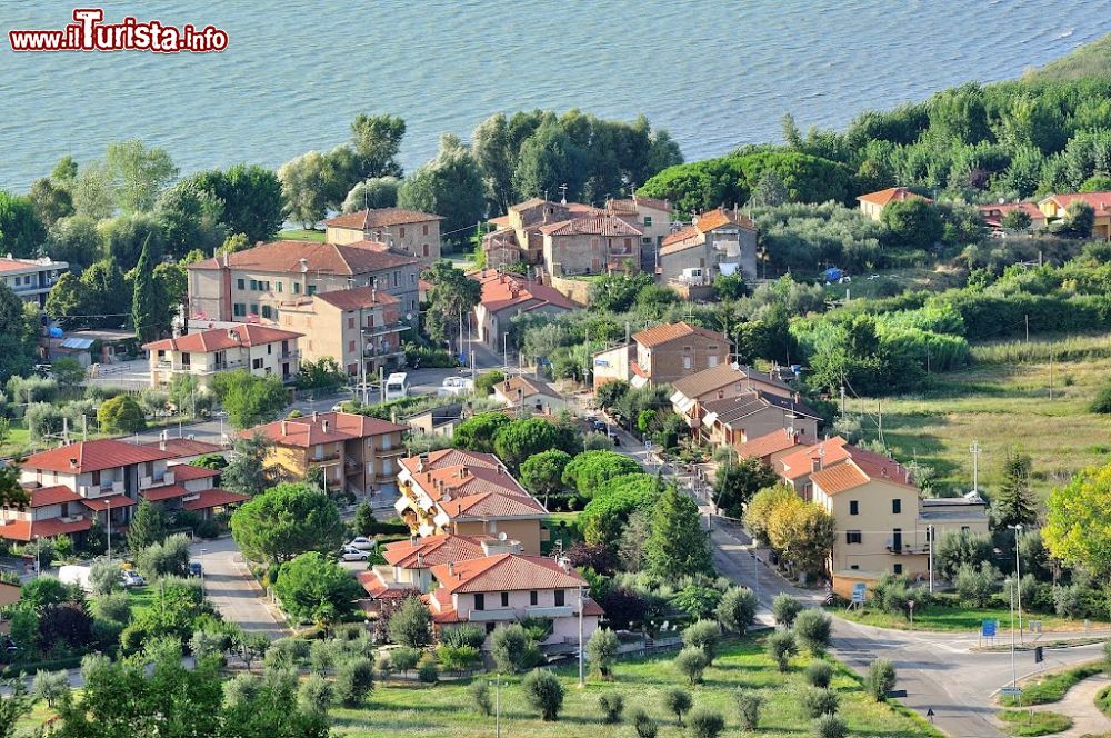 Immagine Torricella, frazione di Magione, sul  Lago Trasimeno in Umbria