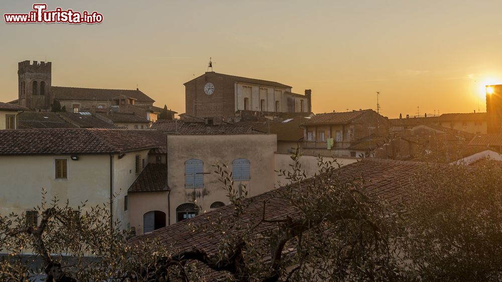 Immagine Tramonto a Fucecchio vicino a Firenze, Toscana