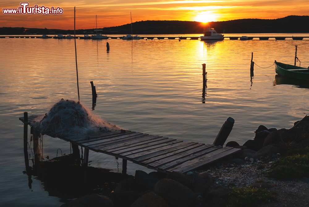 Immagine Tramonto a Marceddi, sulla costa di Terralba in Sardegna