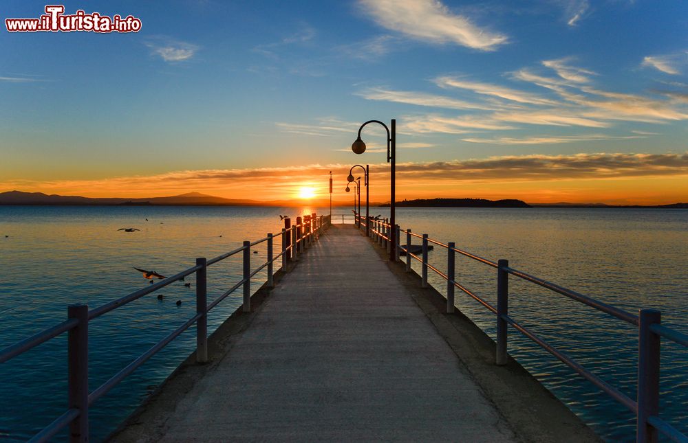 Immagine Tramonto a Passignano sul Trasimeno in Umbria