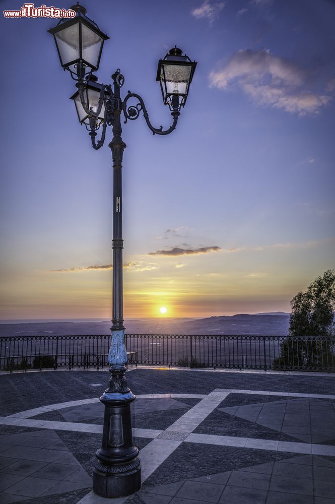 Immagine Tramonto dal belvedere di Niscemi, sud della Sicilia