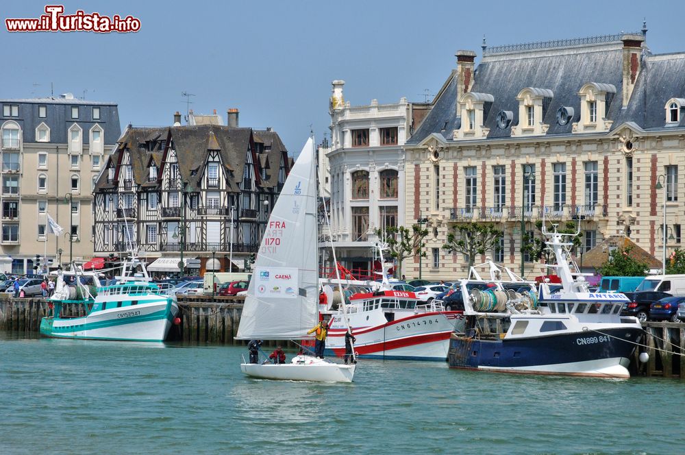 Immagine Trouville, uno dei caratteritici borghi costieri della Bassa Normandia in Francia