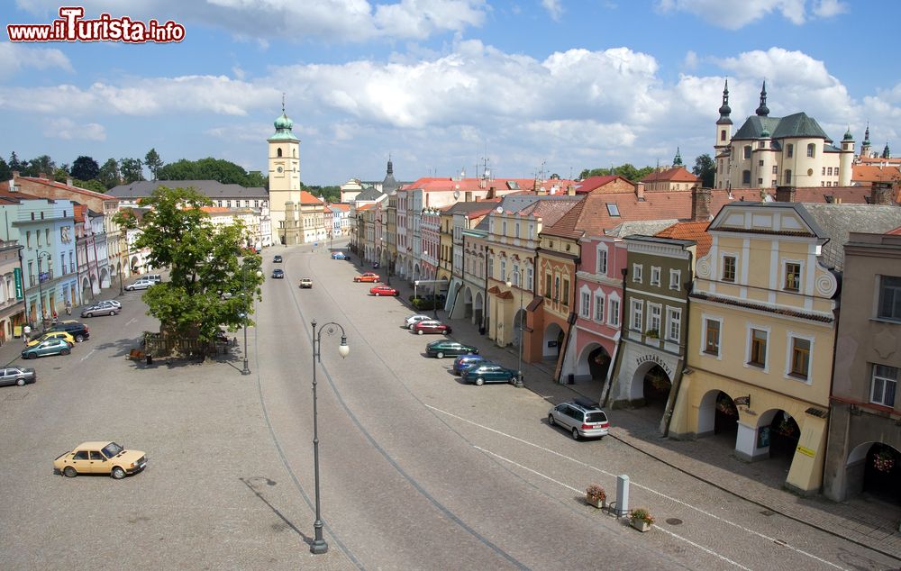 Immagine Un bel panorama della piazza di Litomysl, Repubblica Ceca.