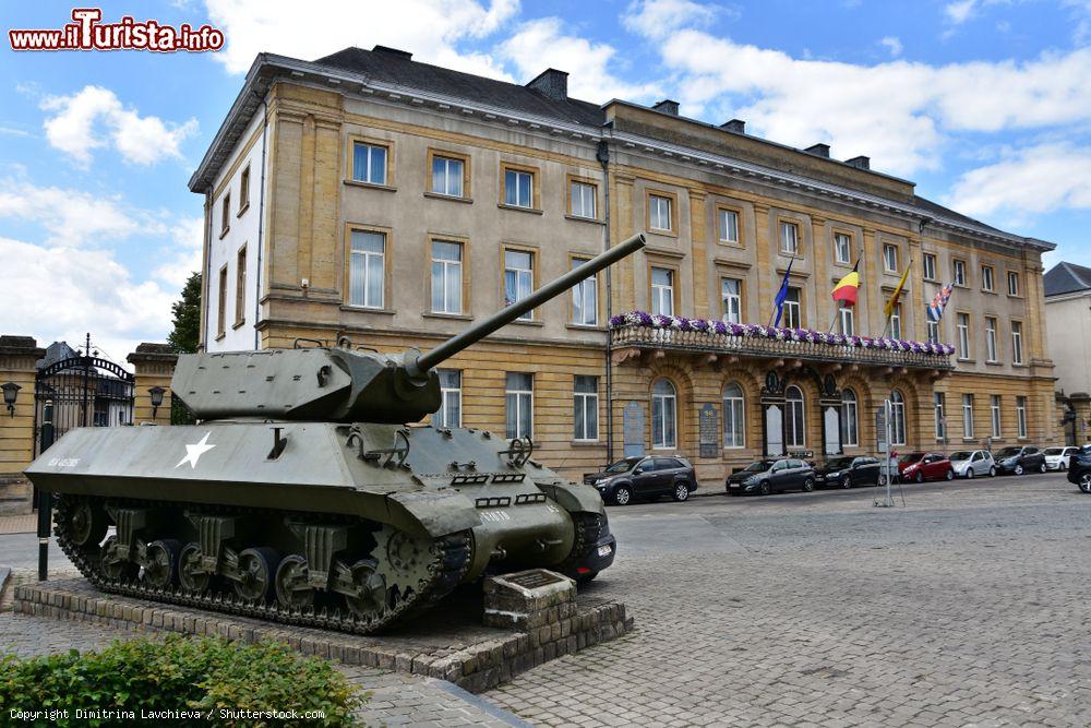 Immagine Un carrarmato americano della Seconda Guerra Mondiale in piazza Leopoldo a Arlon, Belgio - © Dimitrina Lavchieva / Shutterstock.com