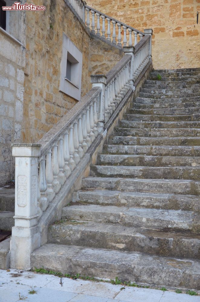 Immagine Un dettaglio architettonico nella cittadina di Santa Margherita di Belice in Sicilia