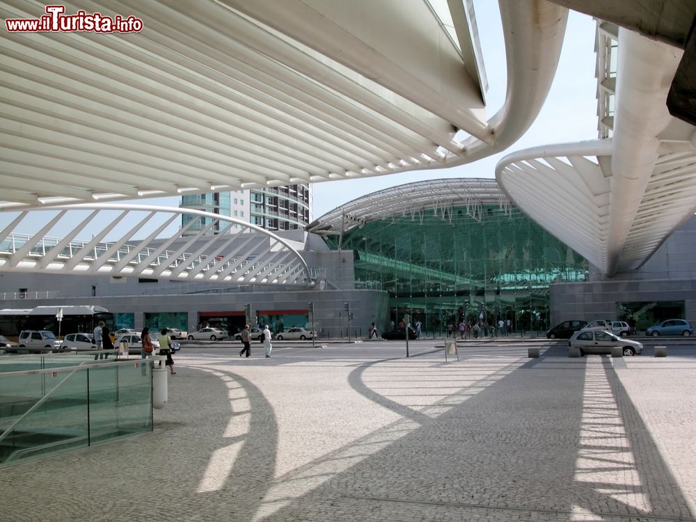 Immagine Un moderno Shopping Center a Oeiras in Portogallo