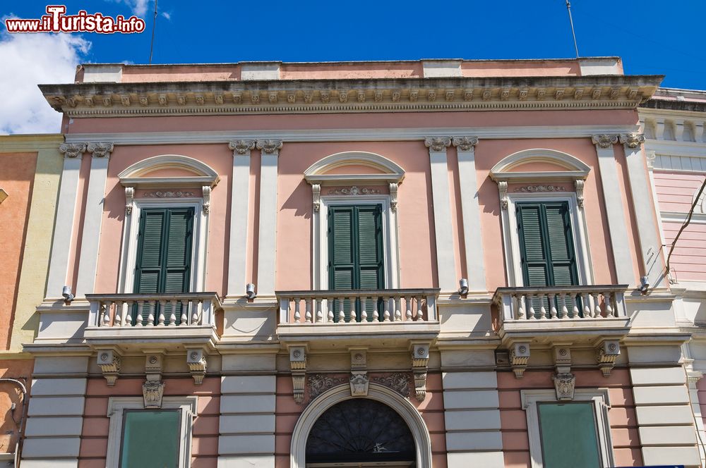 Immagine Un palazzo storico nel centro di Manduria, Puglia, Italia.