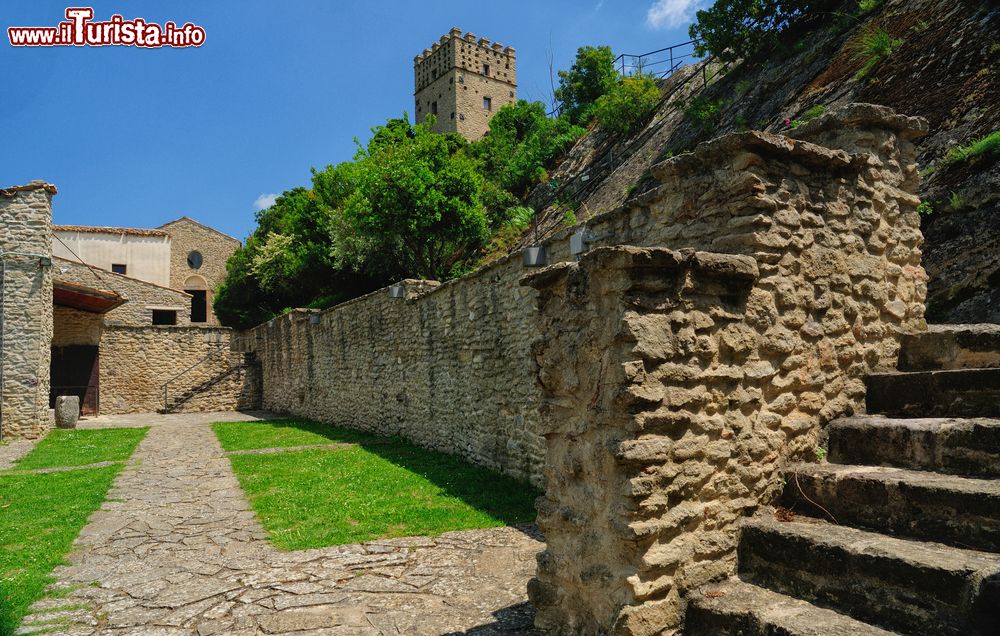Immagine Un punto spettacolare del centro storico di Roccascalegna, borgo dell'Abruzzo
