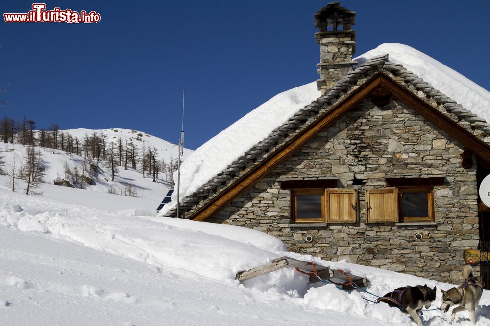 Immagine Un rifugio sulle Alpi piemontesi nella valle di Bognanco, Verbano-Cusio-Ossola