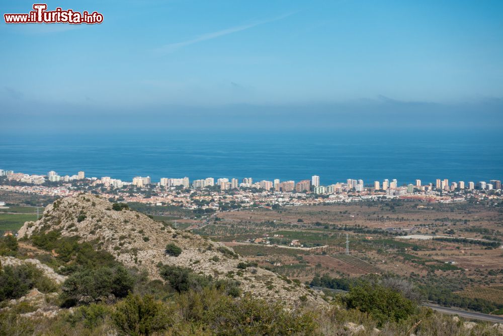 Immagine Un tratto del litorale di Beniccasim visto dal Deserto delle Palme, Benicassim, Spagna. Siamo nella provincia di Castellon.