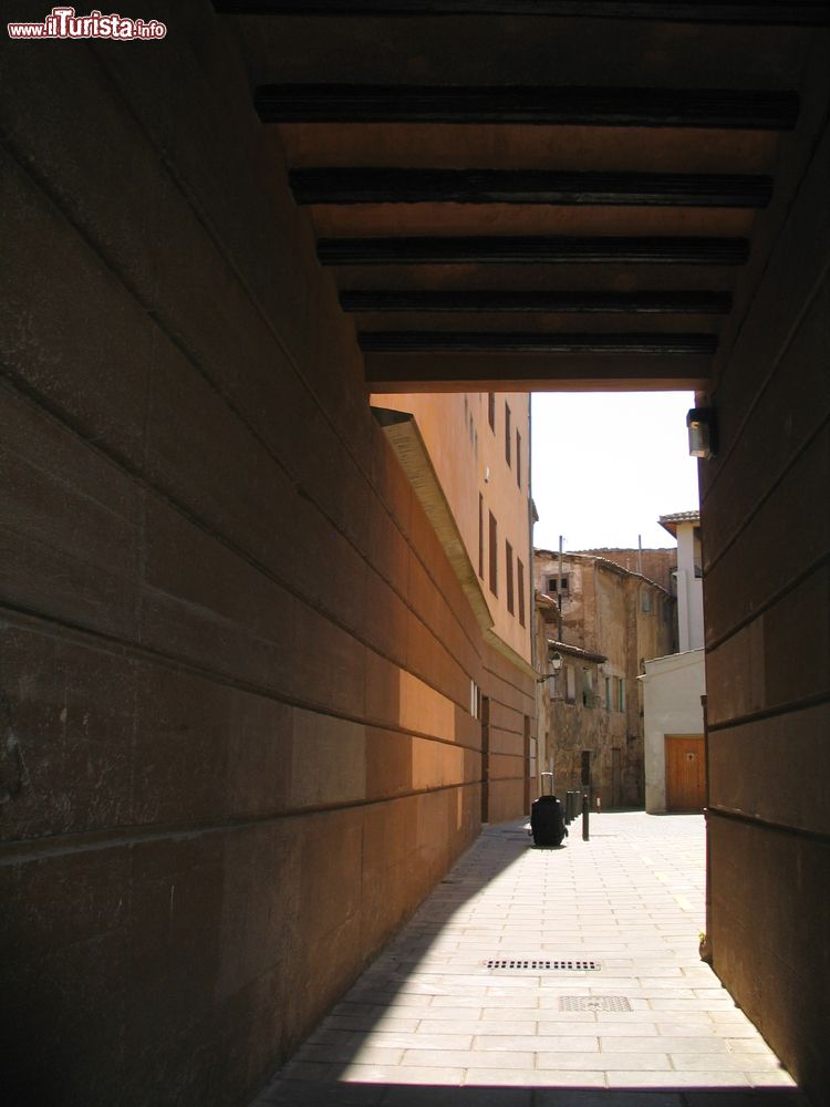 Immagine Un vicoletto nel centro di Tudela, Comunità Autonoma della Navarra (Spagna).