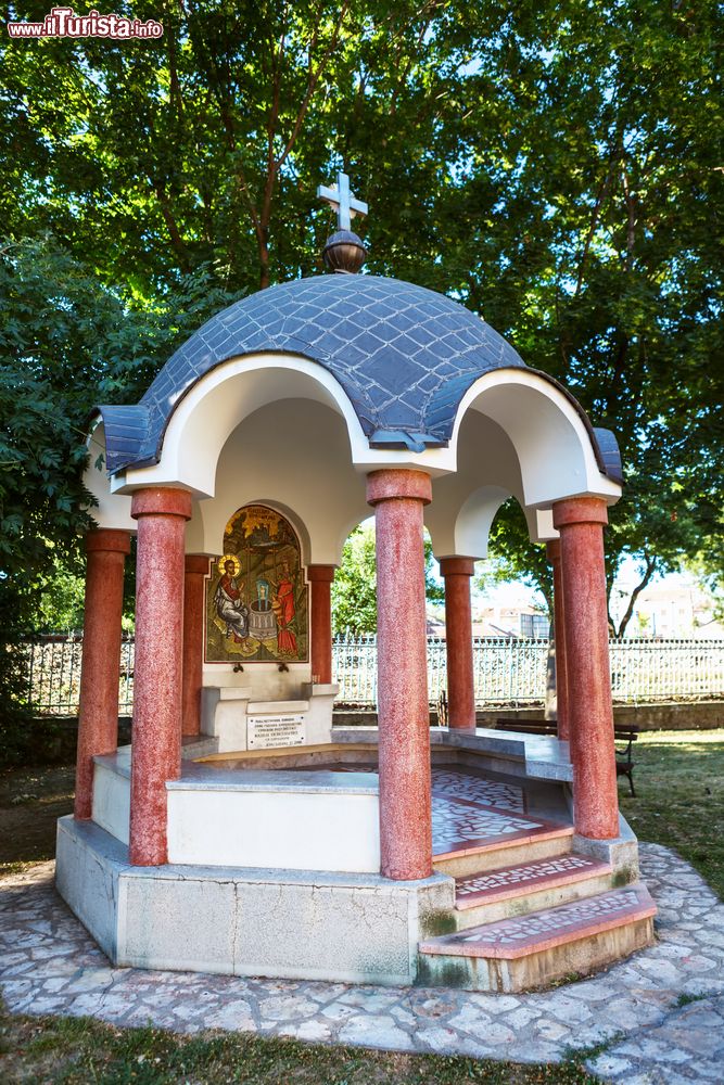 Immagine Una antica cappella nella città di Kragujevac in Serbia