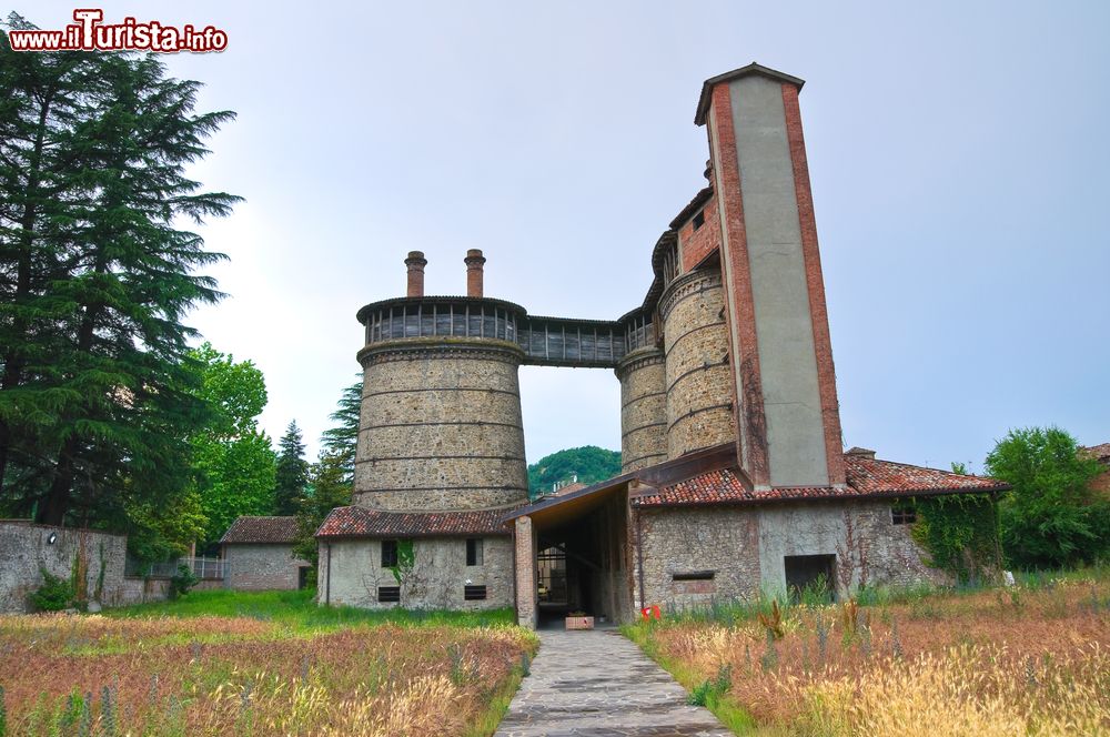 Immagine Una antica fornace a Ponte dell'Olio in provincia di Piacenza, emilia occidentale