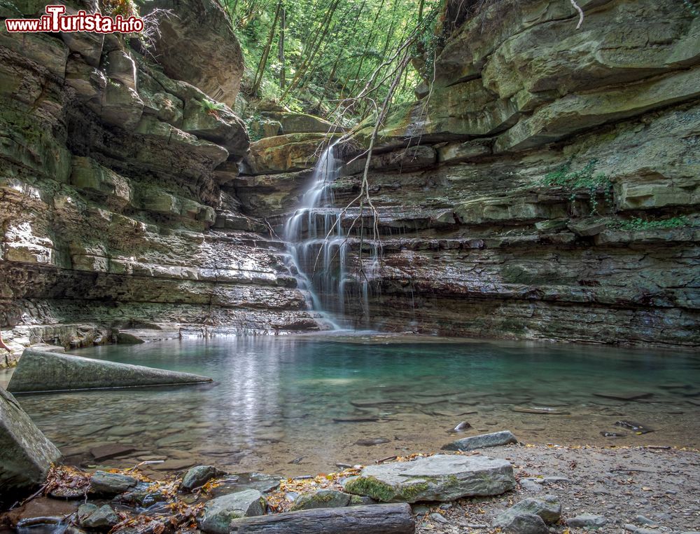 Immagine Una bella cascata nel territorio di Palazzuolo sul Senio, siamo in Toscana