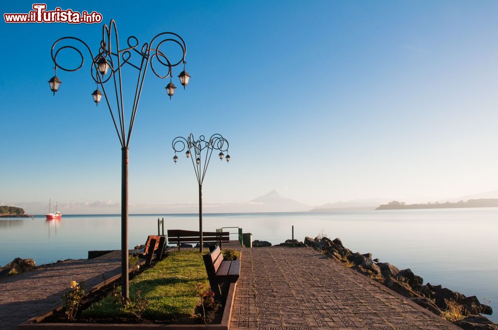 Immagine Una bella veduta del Llanquihue Lake a Puerto Varas, Cile.